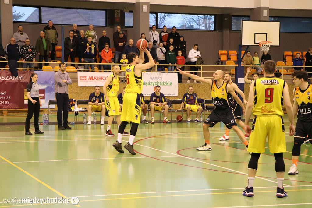 Sokół wygrywa Basket Hills Bielsko-Biała