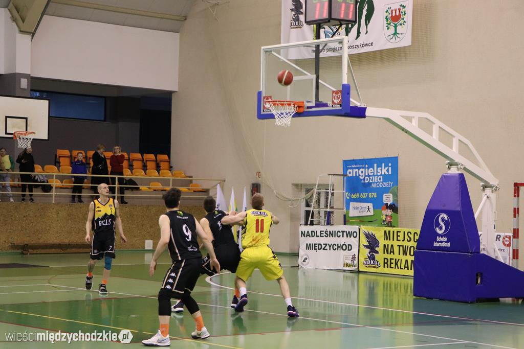 Sokół wygrywa Basket Hills Bielsko-Biała