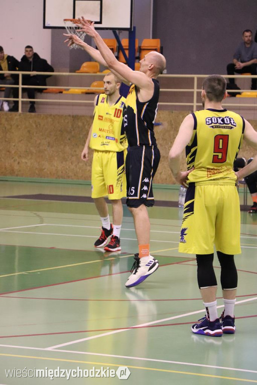 Sokół wygrywa Basket Hills Bielsko-Biała
