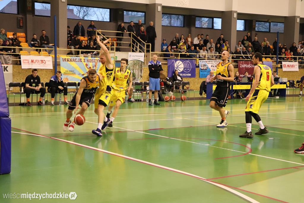 Sokół wygrywa Basket Hills Bielsko-Biała