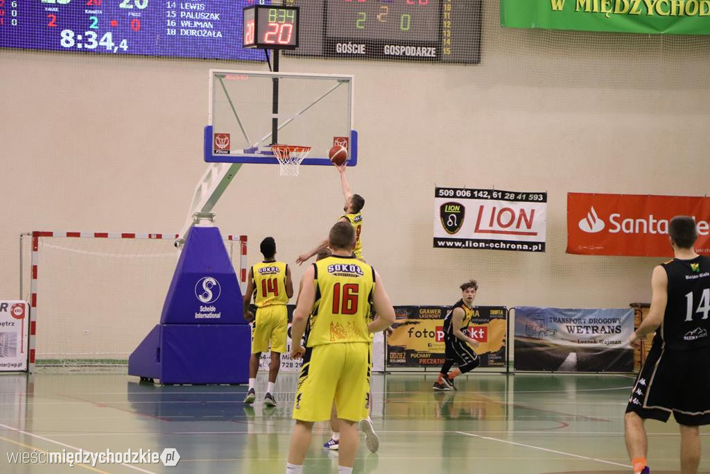 Sokół wygrywa Basket Hills Bielsko-Biała