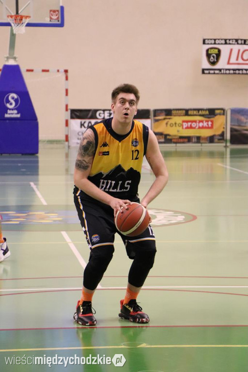 Sokół wygrywa Basket Hills Bielsko-Biała