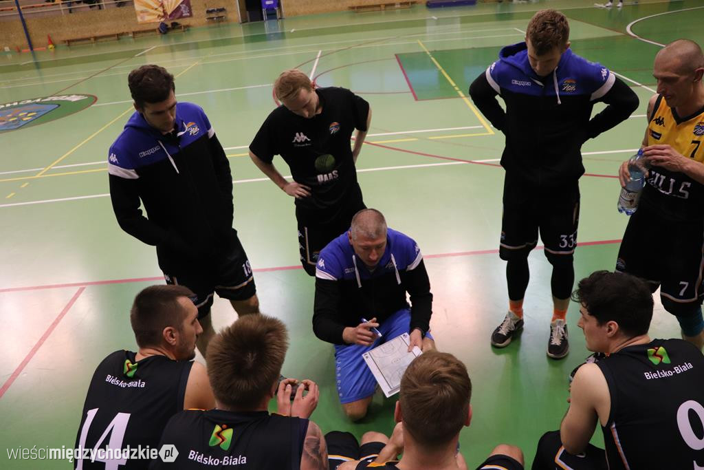 Sokół wygrywa Basket Hills Bielsko-Biała