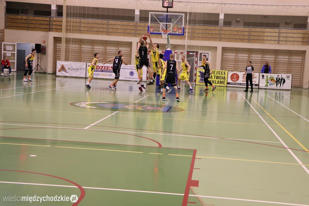 Sokół wygrywa Basket Hills Bielsko-Biała