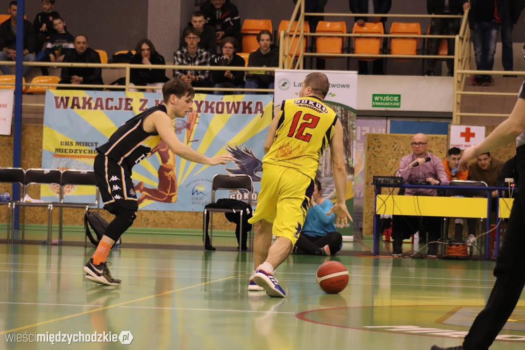 Sokół wygrywa Basket Hills Bielsko-Biała