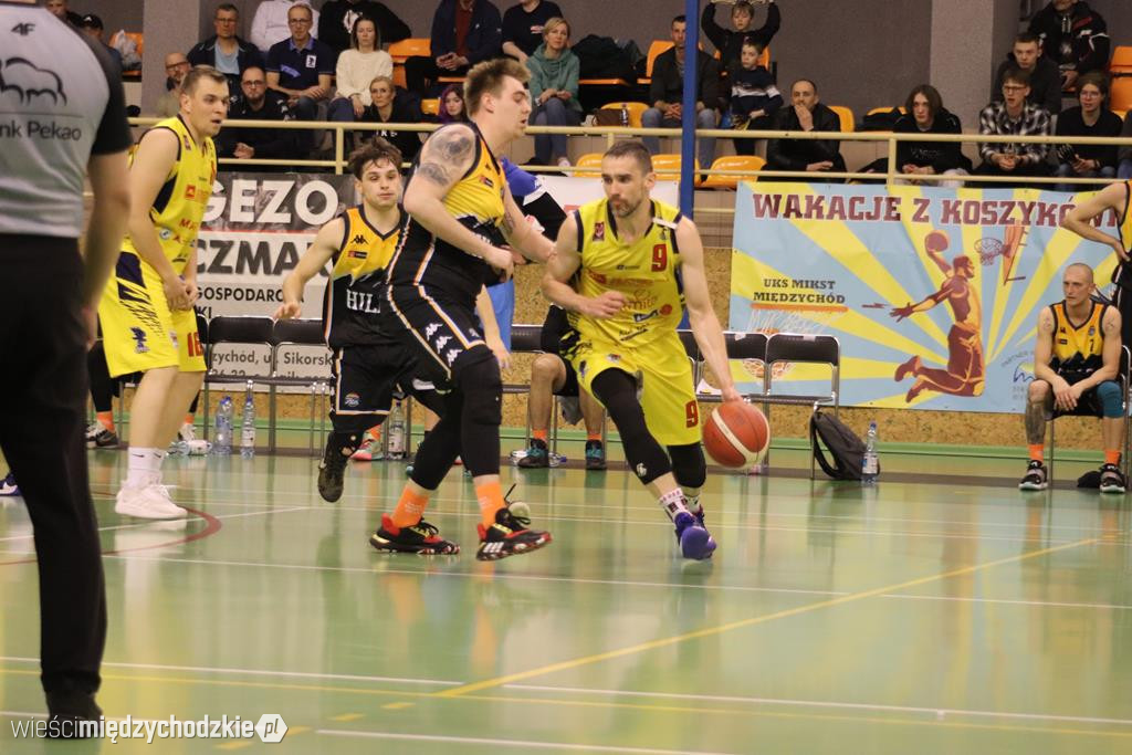 Sokół wygrywa Basket Hills Bielsko-Biała