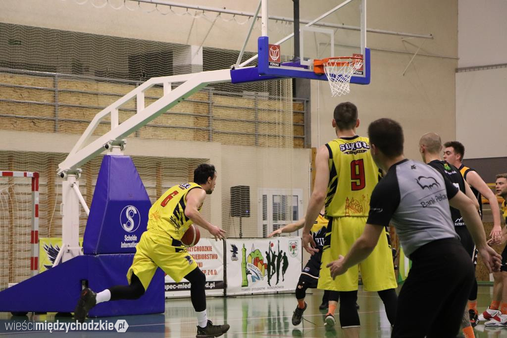 Sokół wygrywa Basket Hills Bielsko-Biała