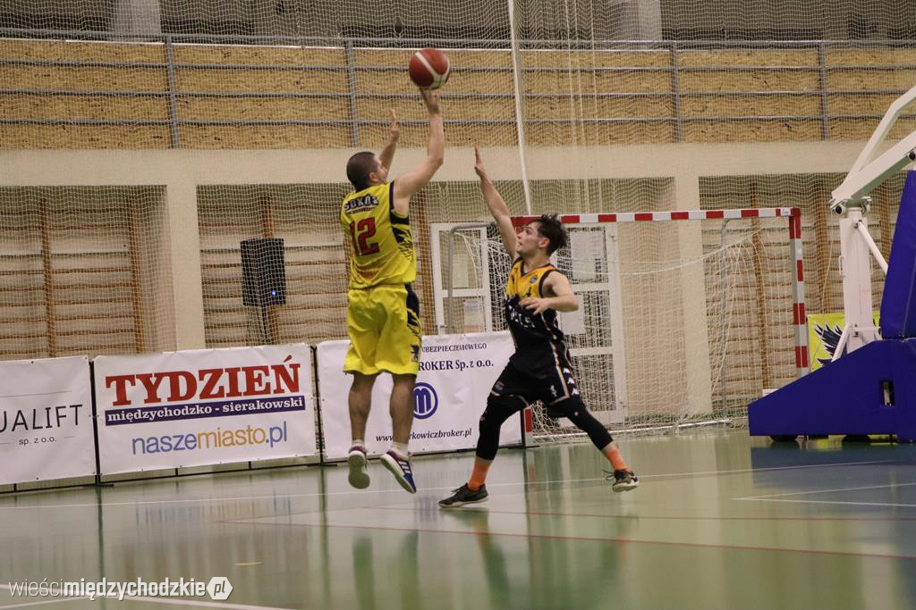 Sokół wygrywa Basket Hills Bielsko-Biała