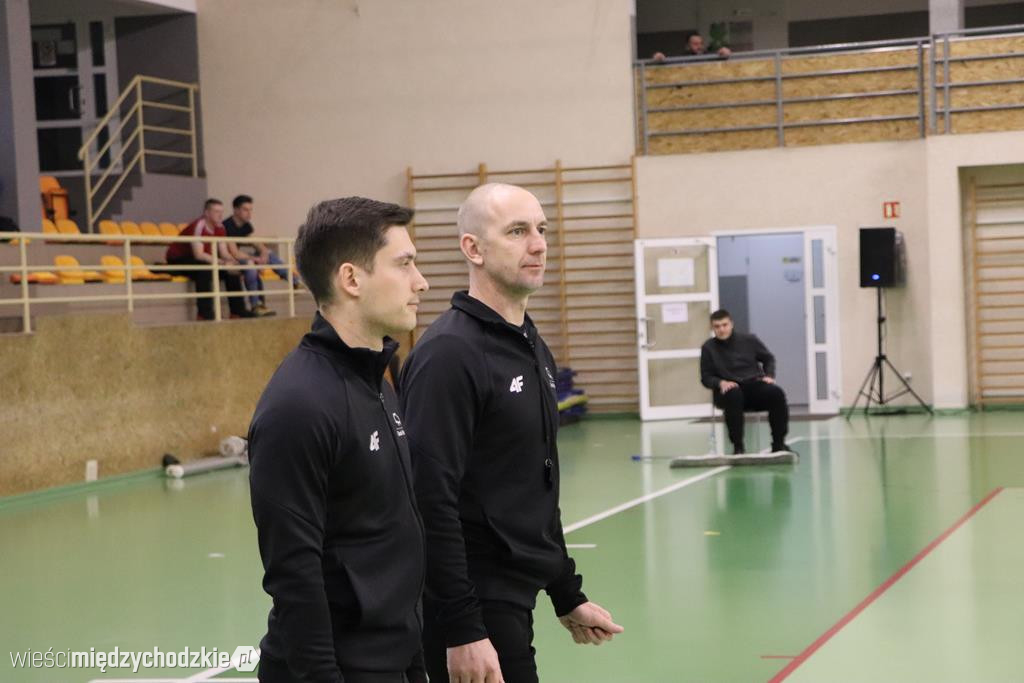 Koszykarze Sokoła Międzychód przegrywają play-off
