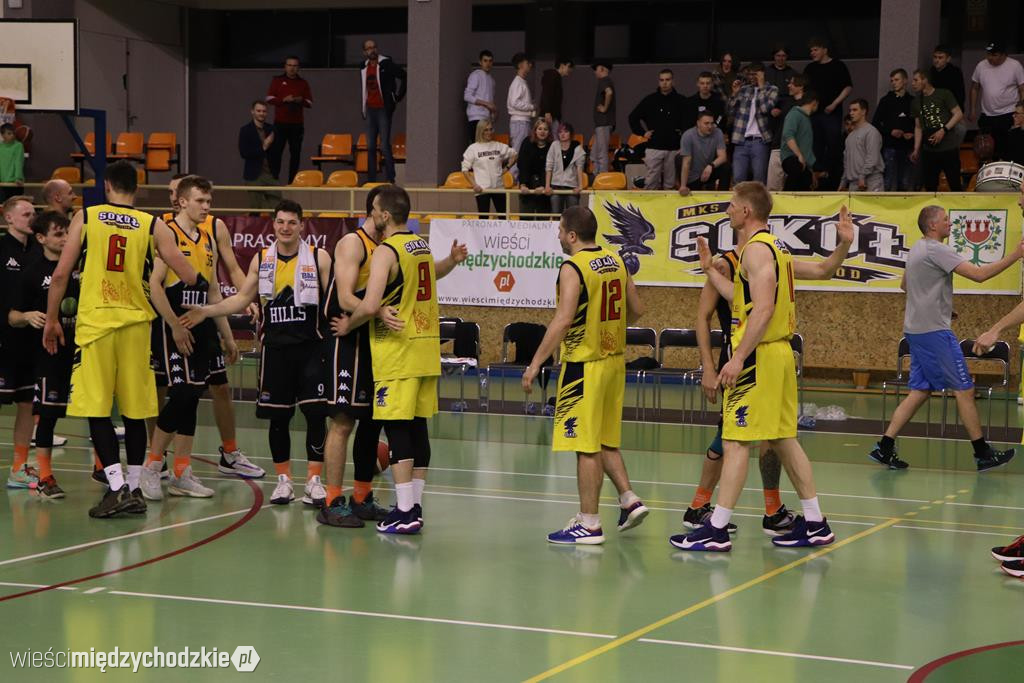Koszykarze Sokoła Międzychód przegrywają play-off