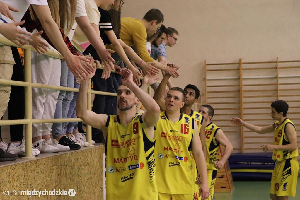 Koszykarze Sokoła Międzychód przegrywają play-off