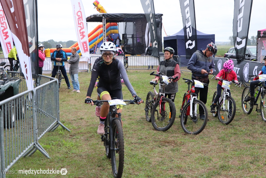 Charytatywny Maraton MTB w Mokrzcu