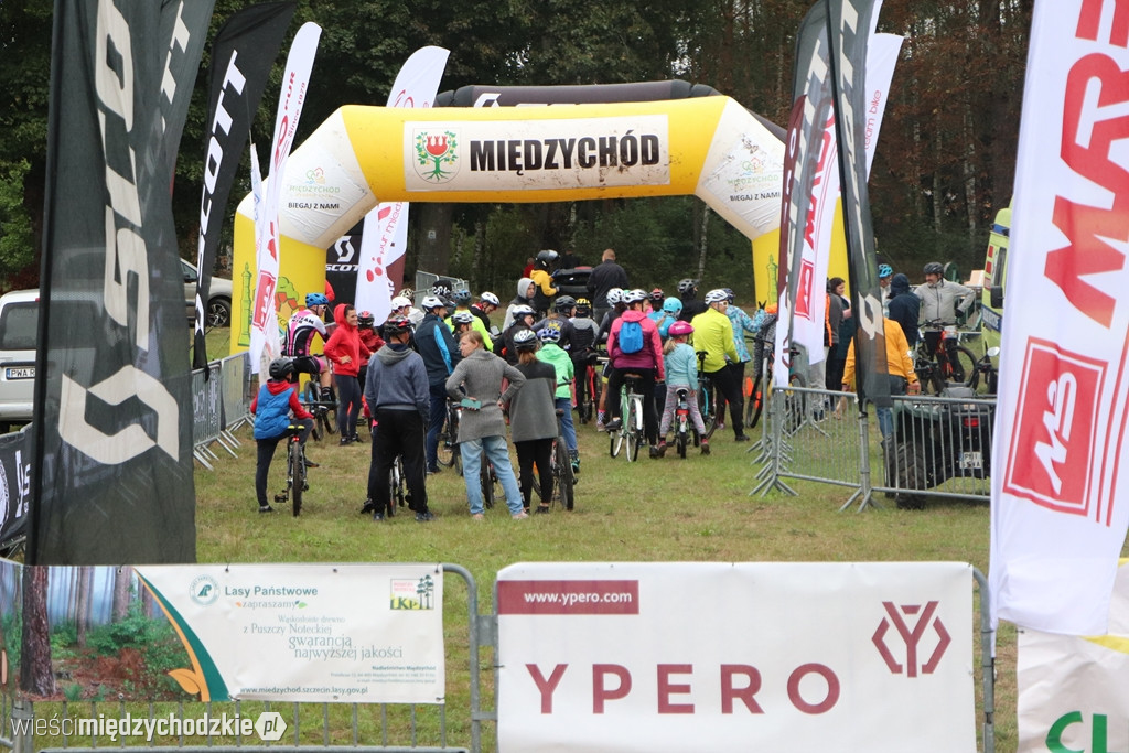 Charytatywny Maraton MTB w Mokrzcu