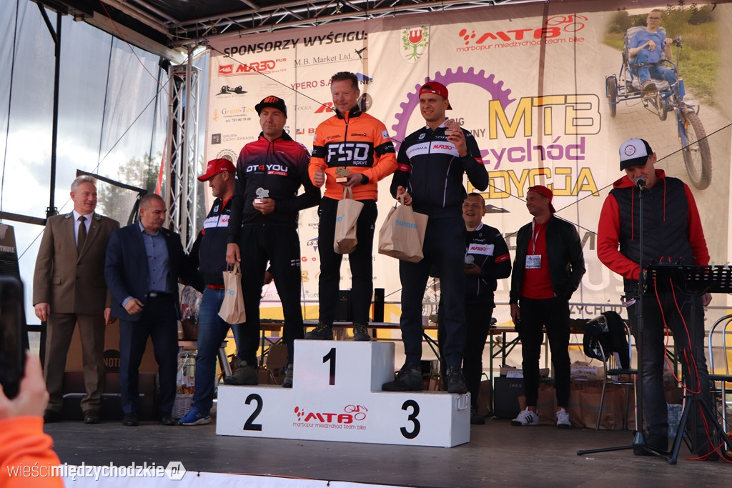 Charytatywny Maraton MTB w Mokrzcu