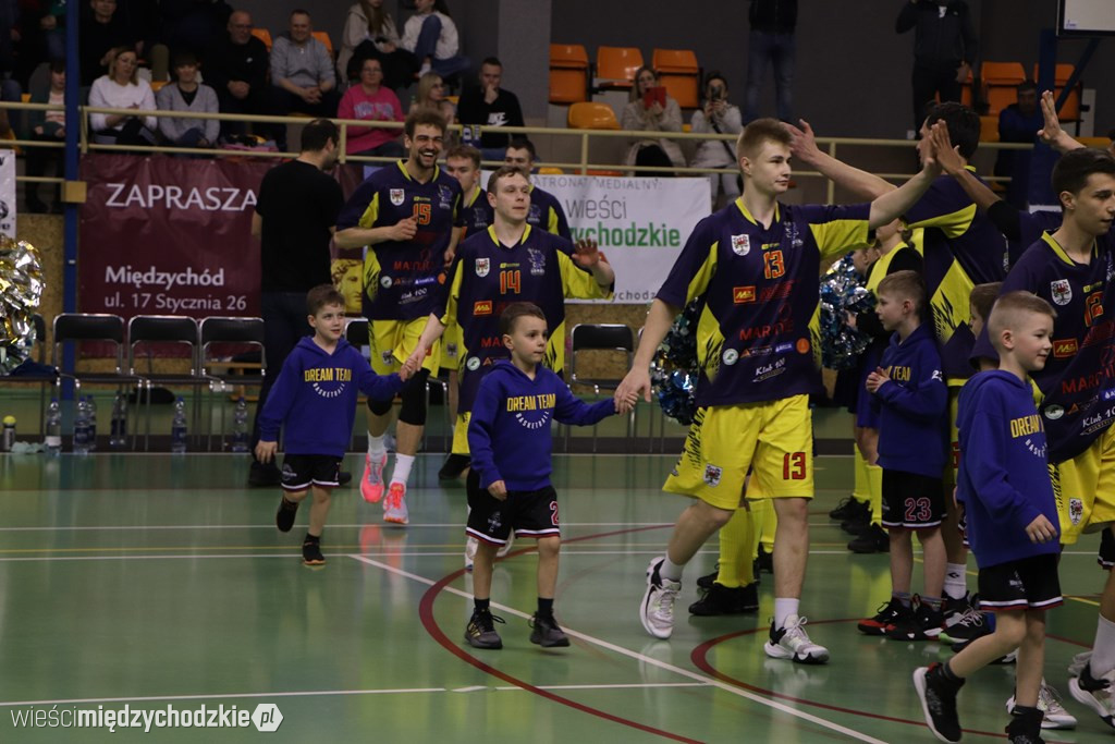 Koszykarze Sokoła Międzychód wygrywają 26 mecz