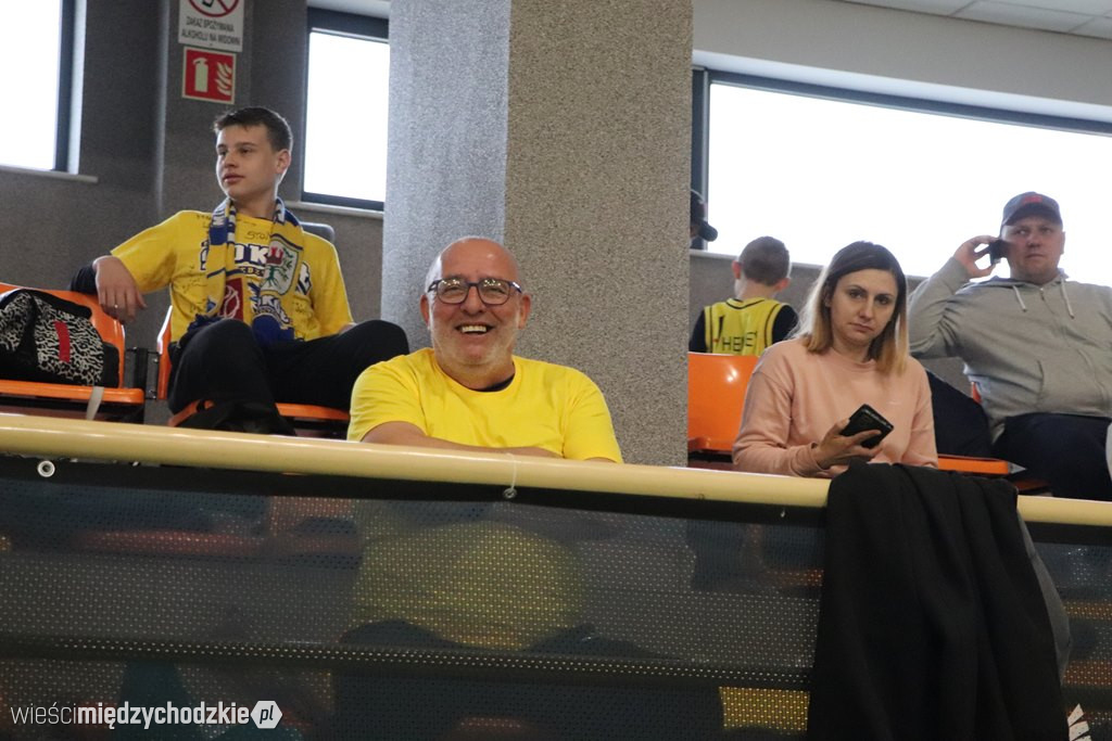 Sokół Międzychód nadal w grze