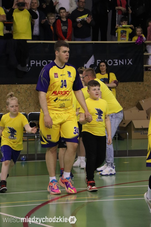 Sokół Międzychód nadal w grze