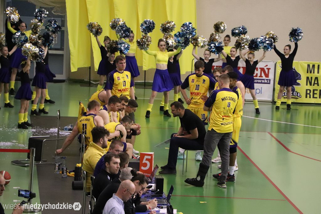 Sokół Międzychód nadal w grze