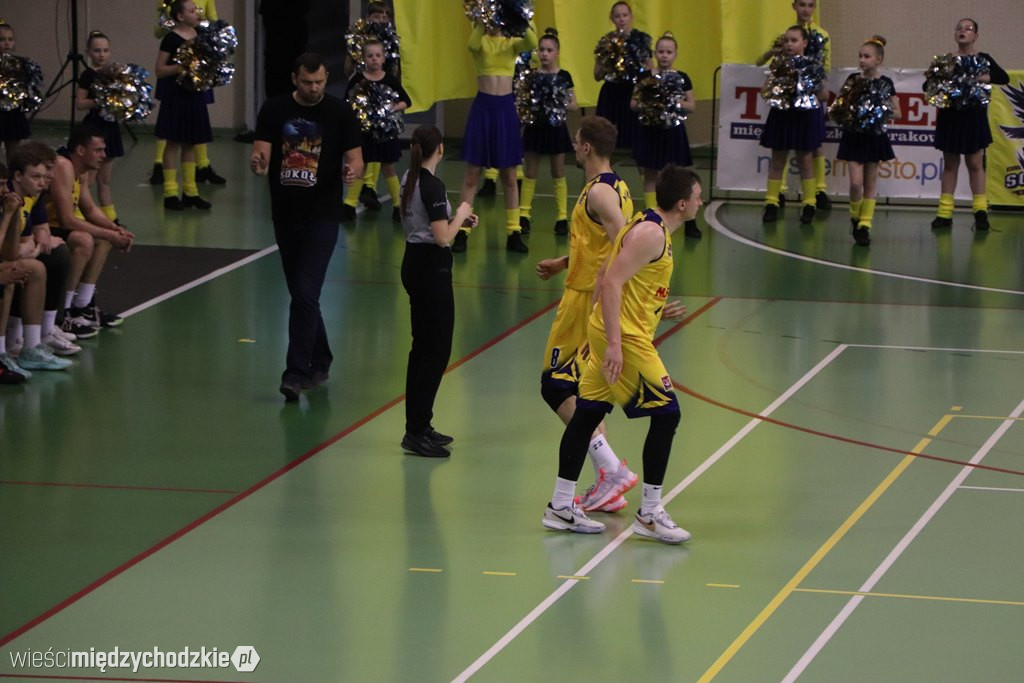 Sokół Międzychód nadal w grze