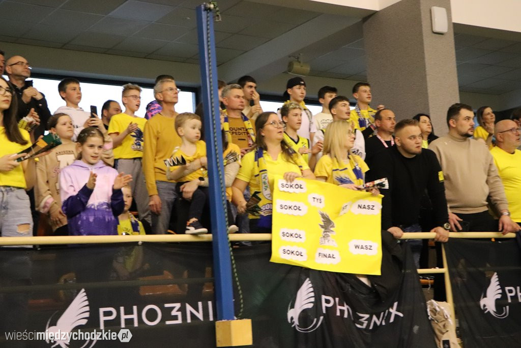 Sokół Międzychód nadal w grze