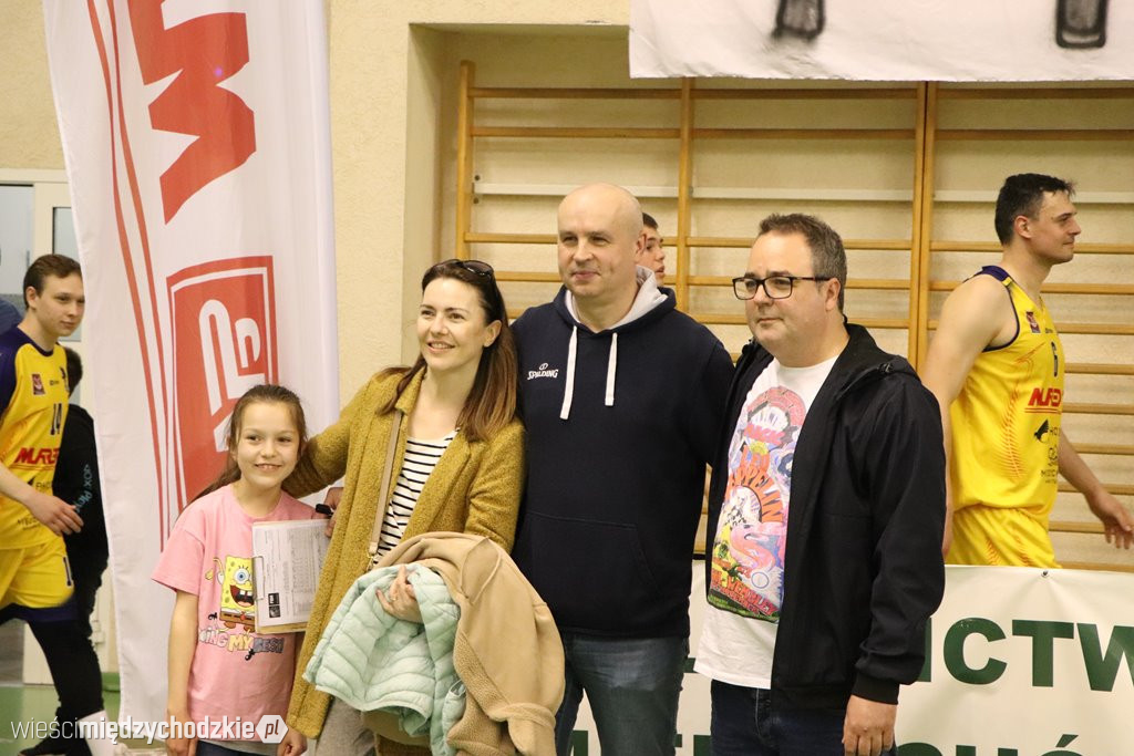 Sokół Międzychód nadal w grze