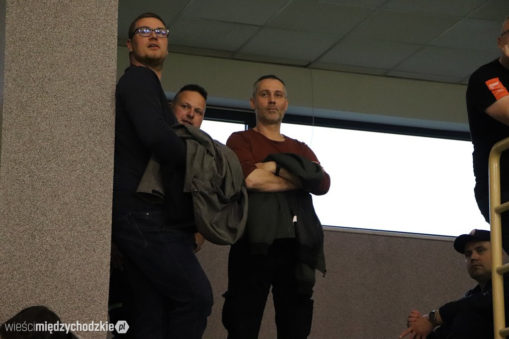Przegrana Sokoła Międzychód w pierwszym meczu