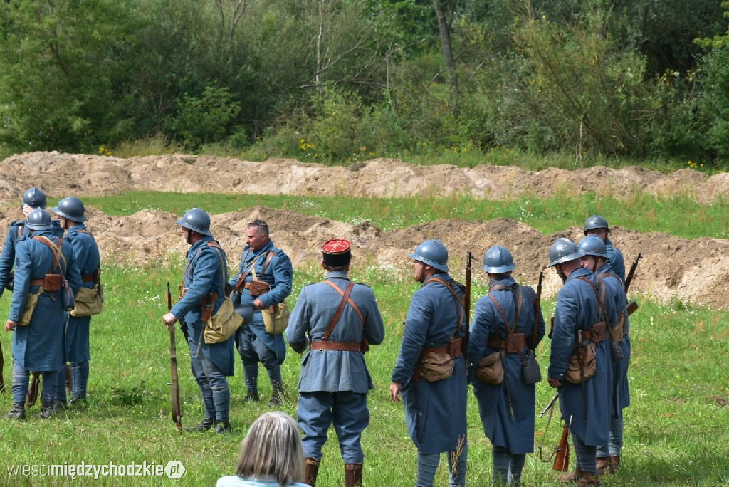 Piknik historyczny w Sierakowie