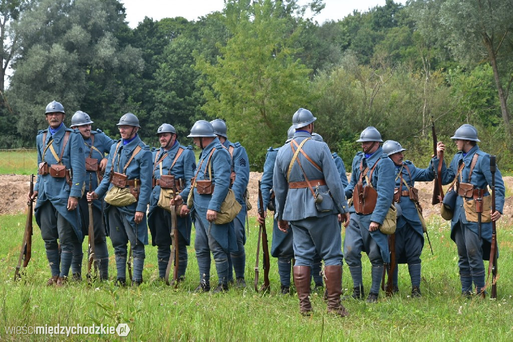 Piknik historyczny w Sierakowie