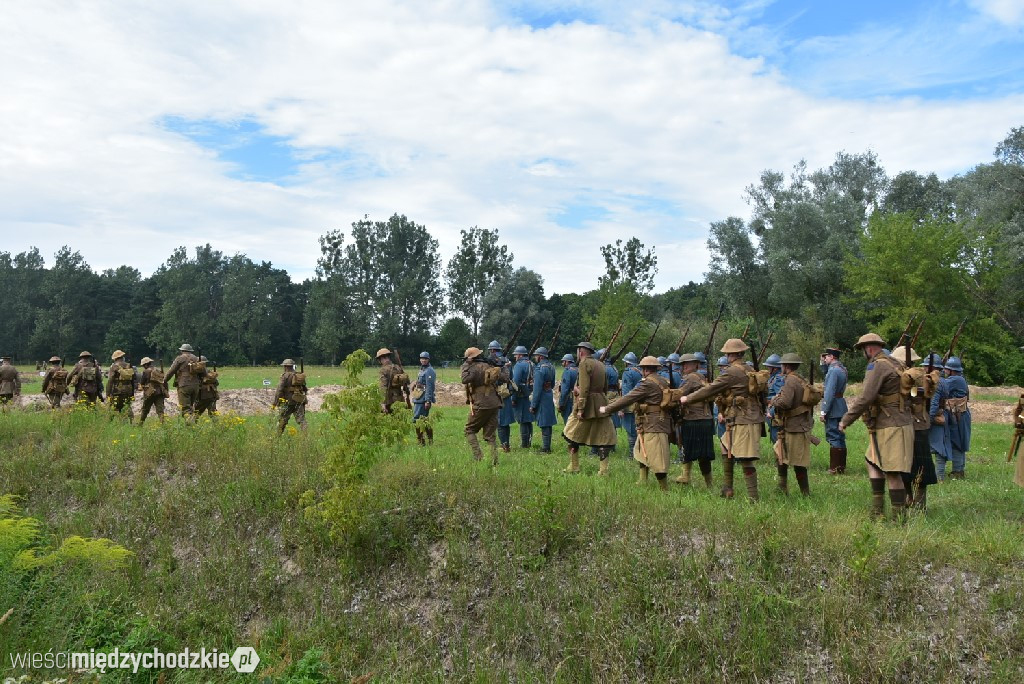 Piknik historyczny w Sierakowie