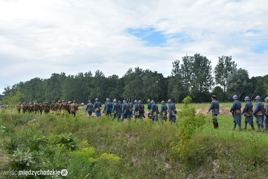 Piknik historyczny w Sierakowie