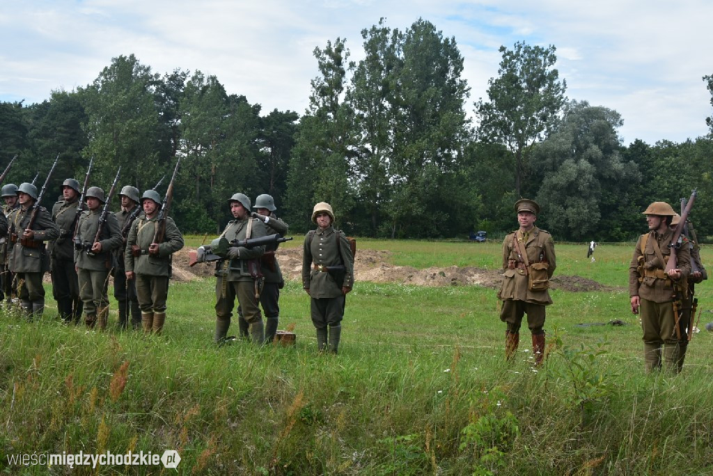 Piknik historyczny w Sierakowie