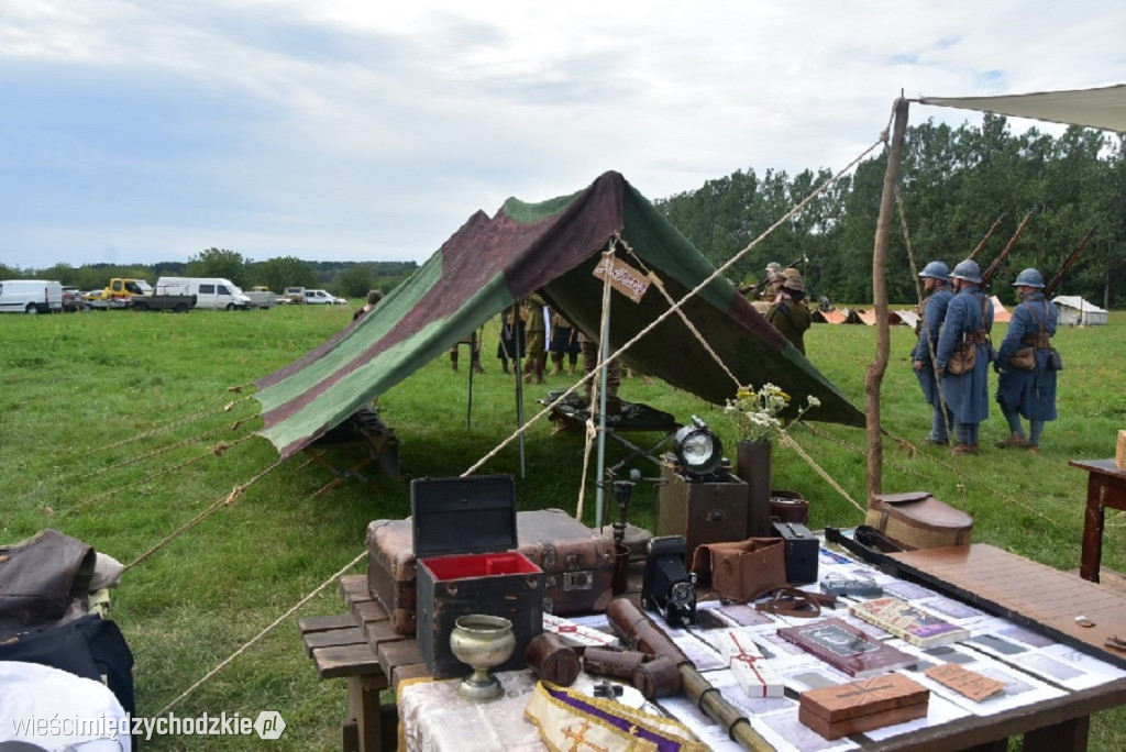 Piknik historyczny w Sierakowie