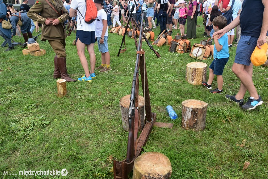 Piknik historyczny w Sierakowie