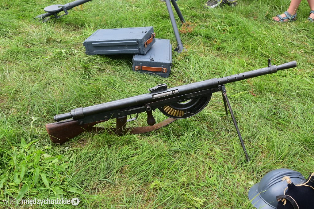 Piknik historyczny w Sierakowie
