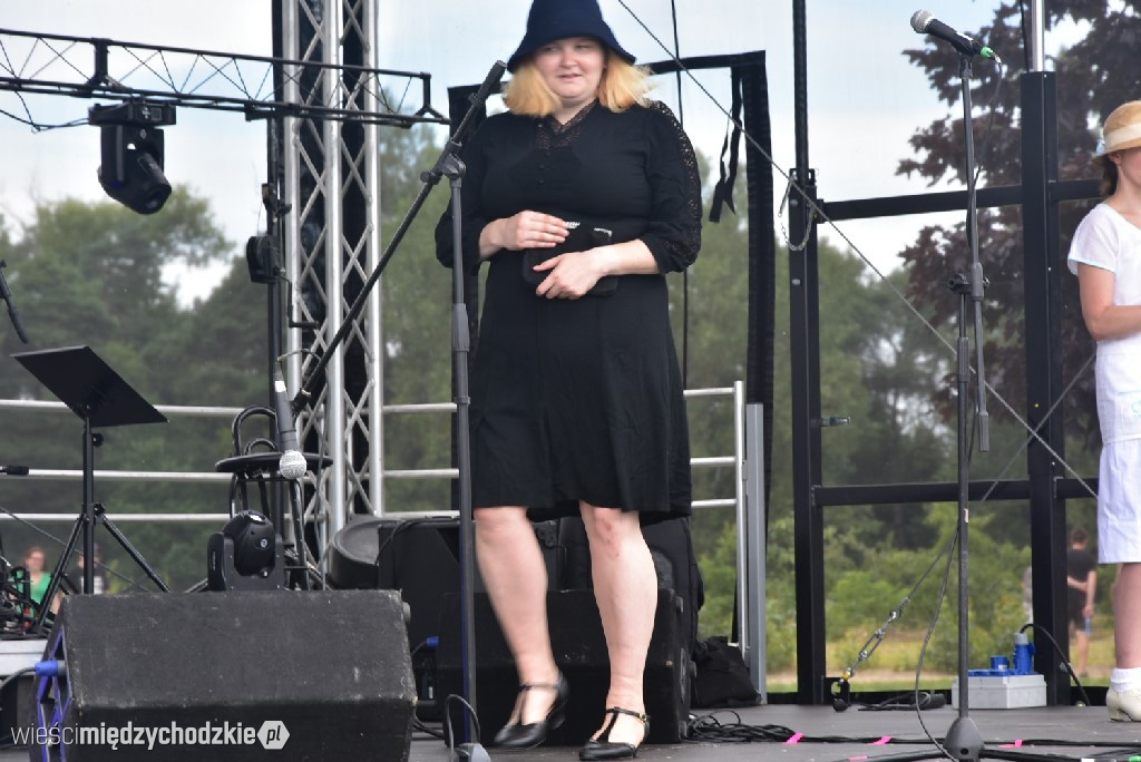Piknik historyczny w Sierakowie