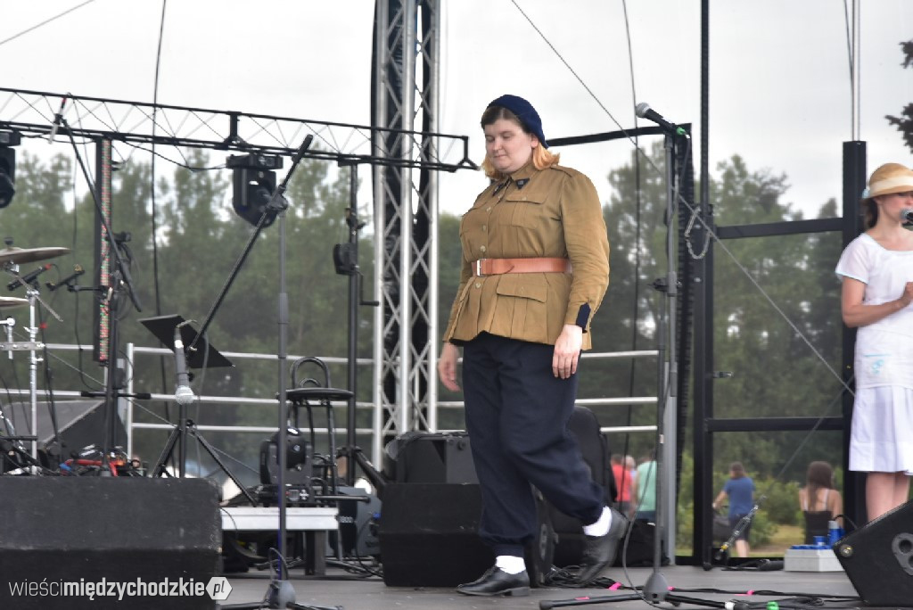 Piknik historyczny w Sierakowie