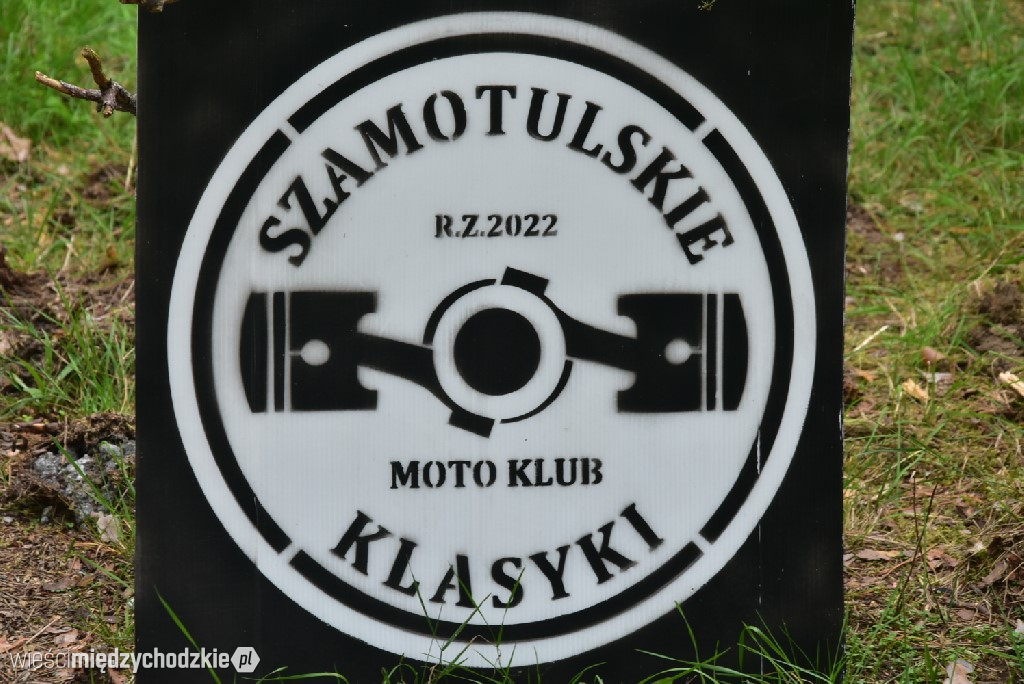 Piknik historyczny w Sierakowie
