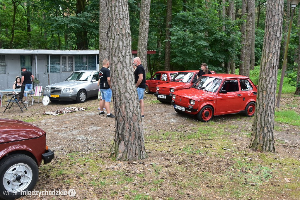 Piknik historyczny w Sierakowie