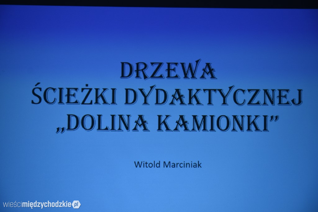 Spichlerz letnich plonów w Mniszkach
