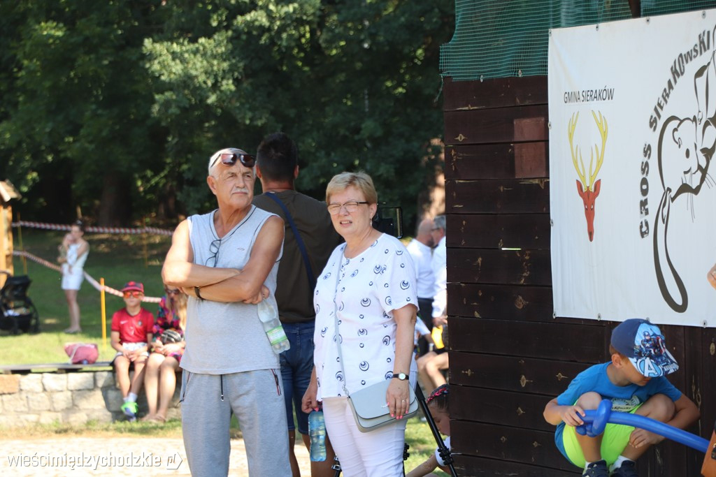 Prawie 200 młodych biegaczy na starcie w Sierakowie