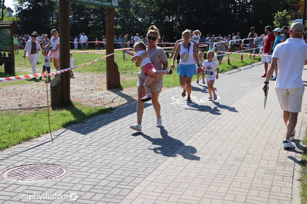 Prawie 200 młodych biegaczy na starcie w Sierakowie