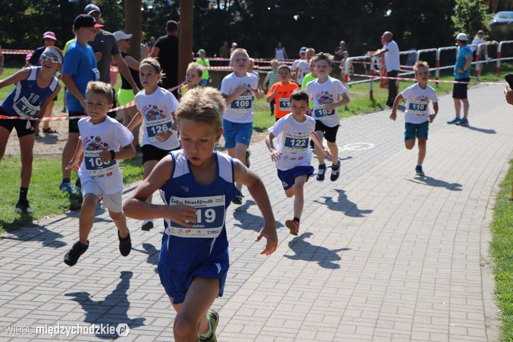 Prawie 200 młodych biegaczy na starcie w Sierakowie