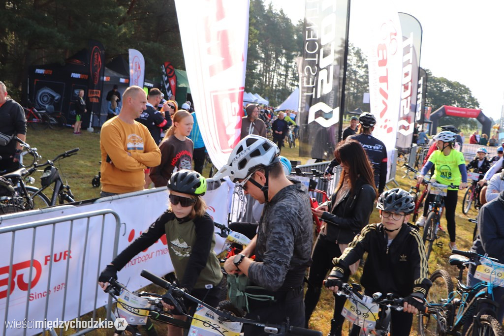 VI edycja Charytatywnego Maratonu MTB w Mokrzcu