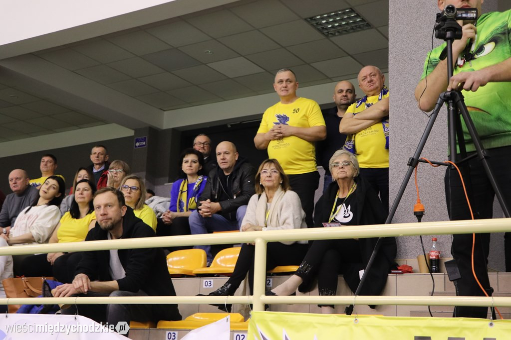 Sokoły przegrywają z Polonią Warszawa