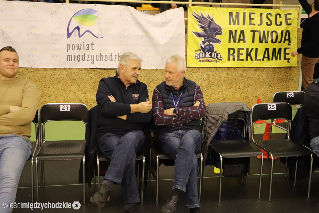 Sokoły przegrywają z Polonią Warszawa