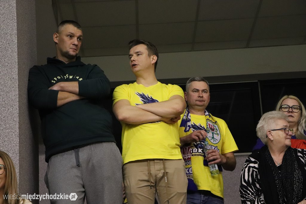 Koszykarskie derby Wielkopolski dla Sokoła