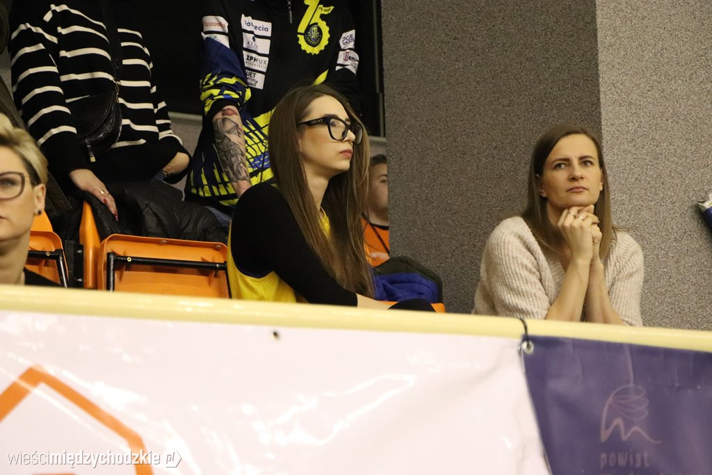 Koszykarskie derby Wielkopolski dla Sokoła