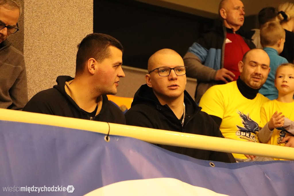Koszykarskie derby Wielkopolski dla Sokoła