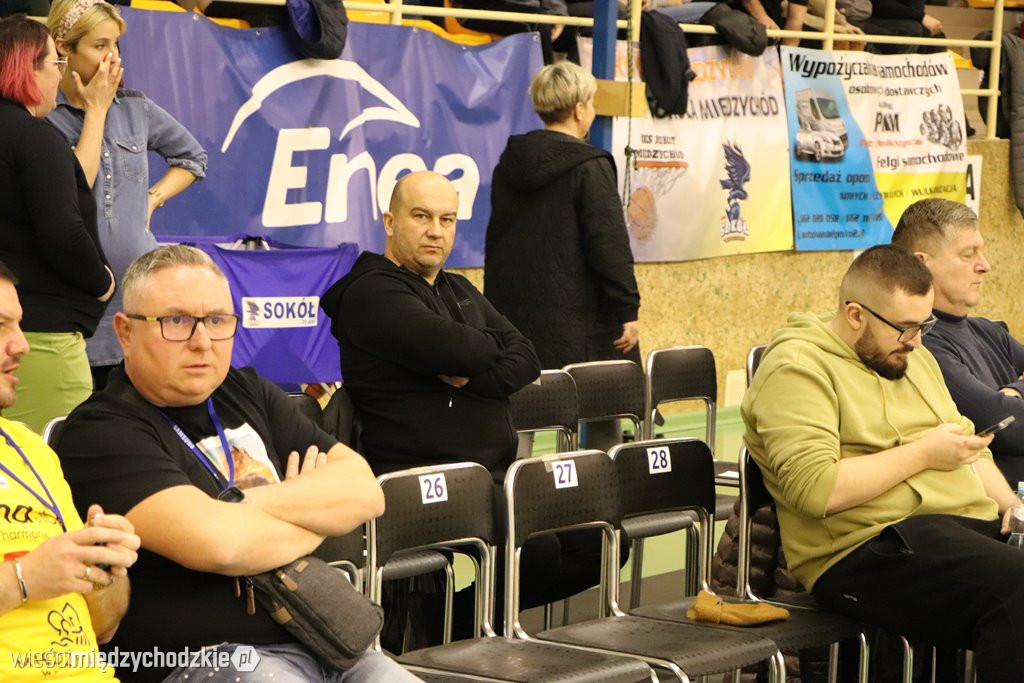 Koszykarskie derby Wielkopolski dla Sokoła