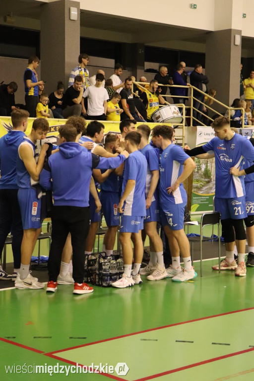 Koszykarskie derby Wielkopolski dla Sokoła